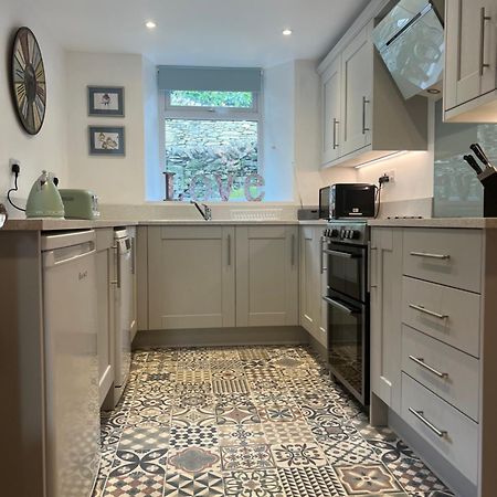 Holly Cottage Bowness-on-Windermere Extérieur photo