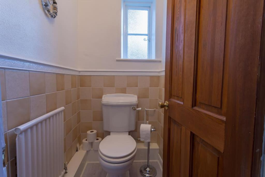 Holly Cottage Bowness-on-Windermere Extérieur photo